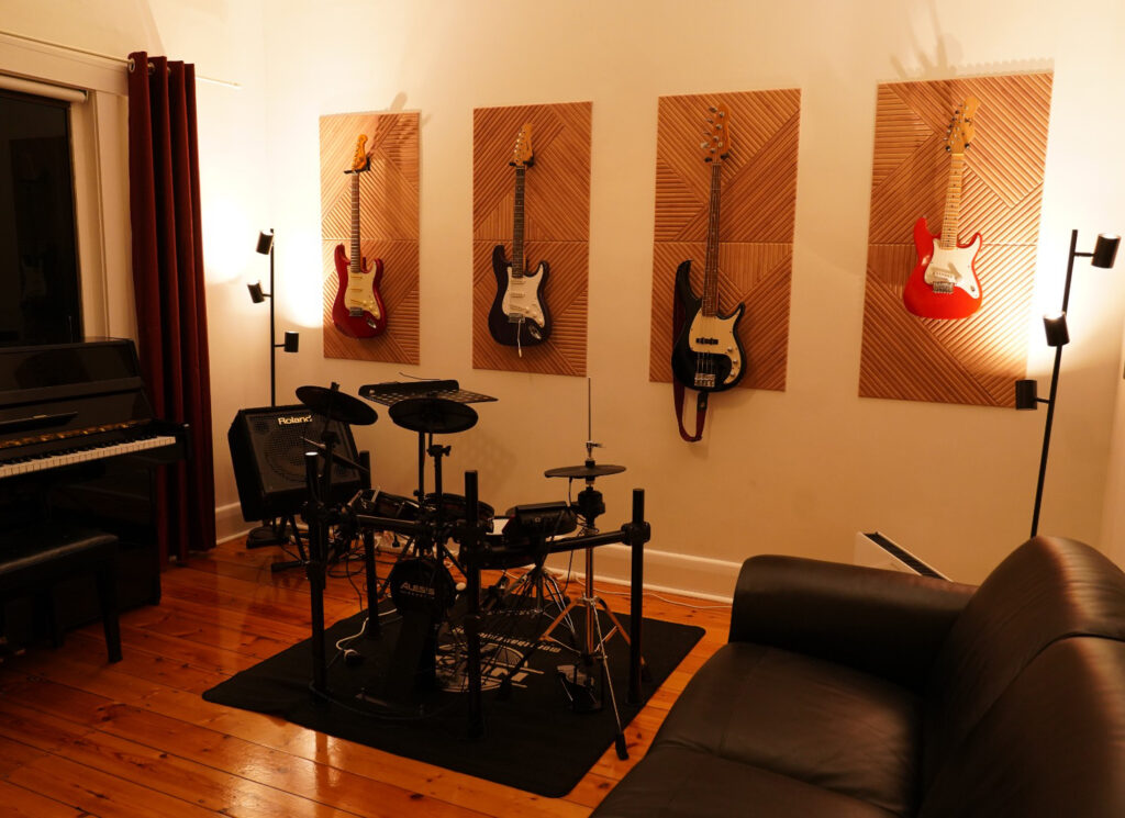 besharp-multi-instrument-lessons-room-adelaide.jpeg